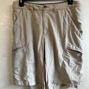 Columbia Titanium Mens Size 34 Cargo Shorts Beige Zipper Pockets‎ Outdoor Hiking
